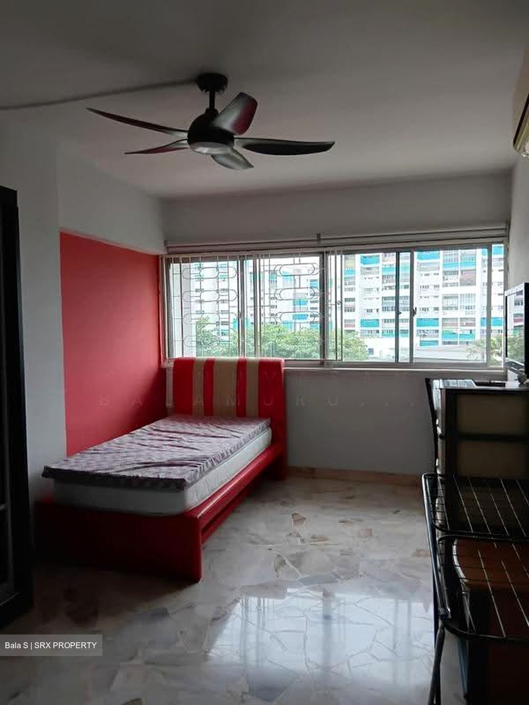 Blk 320 Jurong East Street 31 (Jurong East), HDB 5 Rooms #627858901